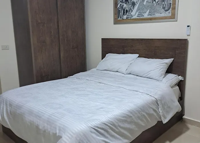 Tiba Golden Resort, Down Town 4*
