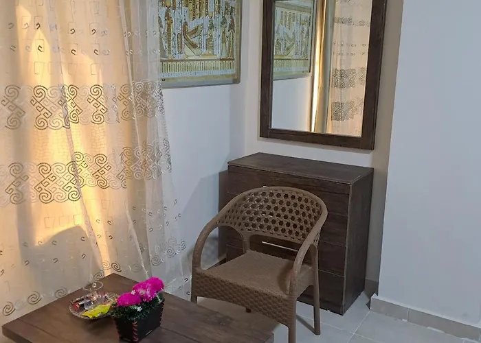 Tiba Golden Resort, Down Town Hurgada