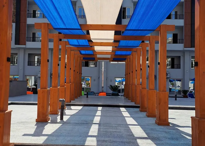 Tiba Golden Resort, Down Town Otel Hurgada